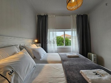 Arrendamento de apartamento T2 na Rua de Serpa Pinto
