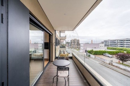 Arrendamento de apartamento T1 na Recanto Almeara