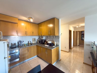 Apartamento T2 à venda em Sé - Santa Maria - Meixedo