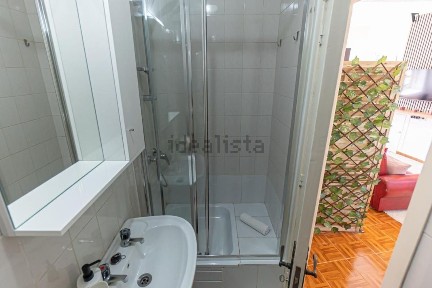 Arrendamento de apartamento T0 na Rua do Bonfim