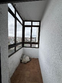 Apartamento T2 à venda em Sé - Santa Maria - Meixedo
