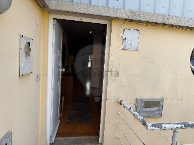Apartamento T1 à venda na Rua Regato da Ola