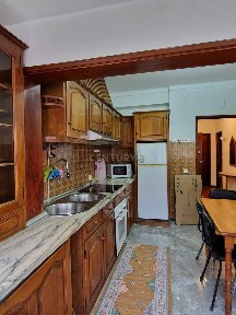 Apartamento T2 à venda em Sé - Santa Maria - Meixedo
