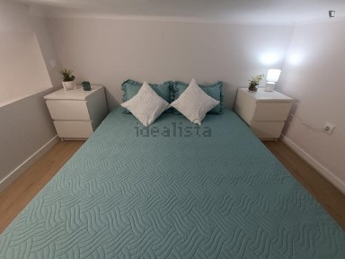Arrendamento de apartamento T0 na Rua de Nossa Senhora de Fátima