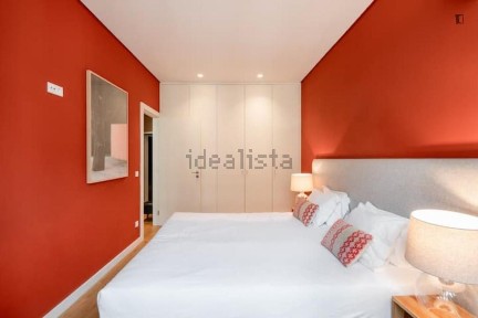 Arrendamento de apartamento T1 na Rua de Cândido dos Reis