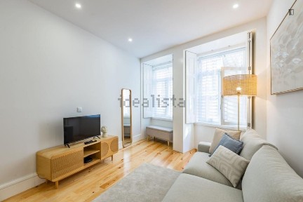 Arrendamento de apartamento T1 na Rua dos Mercadores