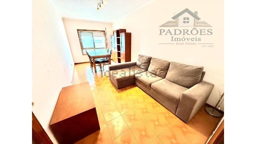 Arrendamento de apartamento T1 na Rua Teixeira Lopes s/n