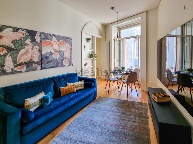 Arrendamento de apartamento T1 em Rua das Flores - Mouzinho