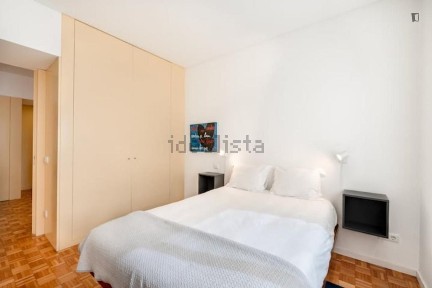 Arrendamento de apartamento T1 na Avenida de Rodrigues de Freitas