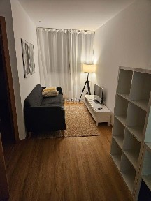 Arrendamento de apartamento T1 na Praia