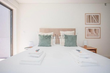 Arrendamento de apartamento T1 na Rua do Paraíso