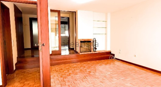 Arrendamento de apartamento T3 na Cooperativa dos Arquitectos - Fonte da Moura - Pedra Verde