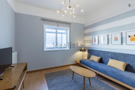 Arrendamento de apartamento T2 na Rua do Conde de Ferreira