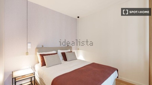 Arrendamento de apartamento T0 na Praça dos Poveiros