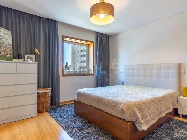 Arrendamento de apartamento T3 na Rua Santa Luzia