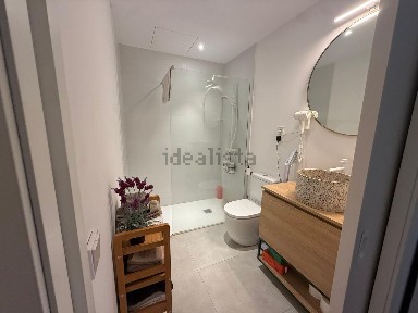 Arrendamento de apartamento T1 na Rua Cândido dos Reis, 287