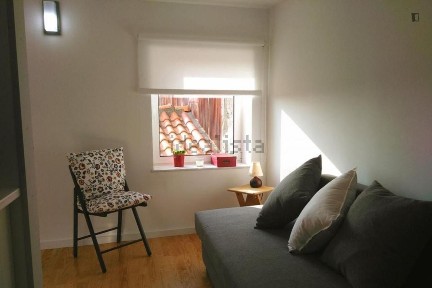 Arrendamento de apartamento T0 na Lapa - Bouça