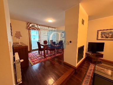 Arrendamento de apartamento T2 na Rua Padre António Vieira, 32