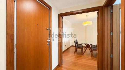 Arrendamento de apartamento T2 na Avenida da República