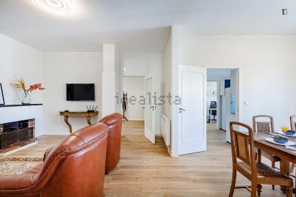 Arrendamento de apartamento T3 na Rua de Gondarém