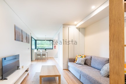 Arrendamento de apartamento T1 na Rua de Anselmo Braamcamp