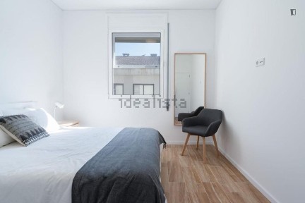 Arrendamento de apartamento T2 na Rua António José da Silva