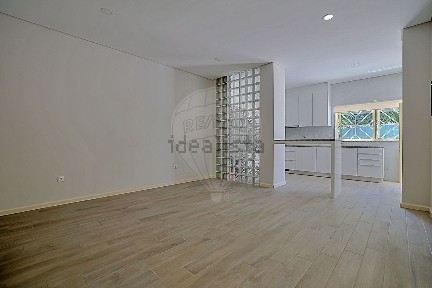 Arrendamento de apartamento T1 na Avenida da Estação