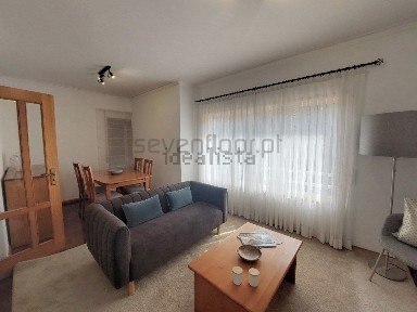 Arrendamento de apartamento T1 na Soares dos Reis - Rasa de Cima