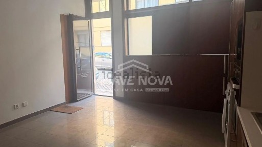 Arrendamento de apartamento T3 na Rua de Diogo Cão