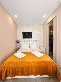 Arrendamento de apartamento T2 na Rua de Santa Catarina