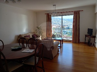 Arrendamento de apartamento T2 no Caminho das Virtudes