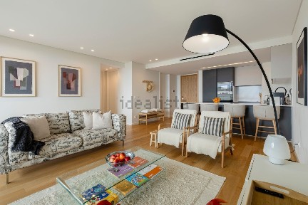 Arrendamento de apartamento T1 no Caminho do Amparo