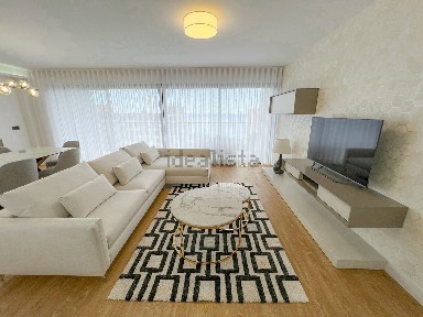 Arrendamento de apartamento T2 na Estrada Monumental
