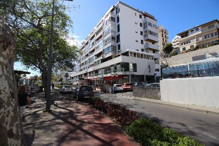 Arrendamento de apartamento T1 na Ajuda - Amparo - Piornais