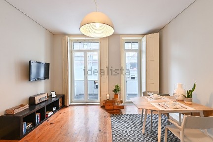 Arrendamento de apartamento T1 na Rua do Almada