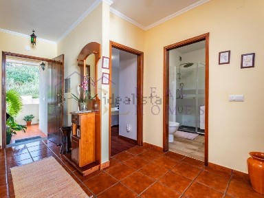 Arrendamento de apartamento T2 em Caniço