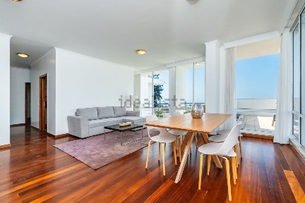 Arrendamento de penthouse no Caminho da Achada, 116