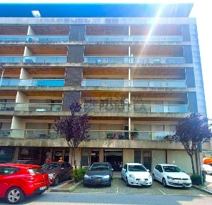 Arrendamento de apartamento T1 na Rua António da Costa Pereira s/n