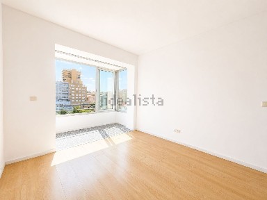 Arrendamento de apartamento T1 na Travessa Santo Isidro, 34