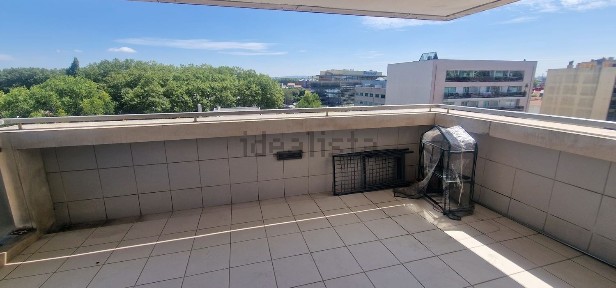 Arrendamento de apartamento T2 na Rua João Rosa
