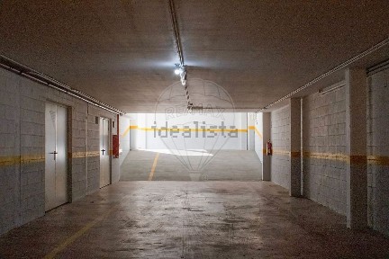 Espaço comercial à venda na Avenida do Brasil