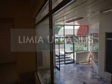 Espaço comercial à venda em Arca e Ponte de Lima