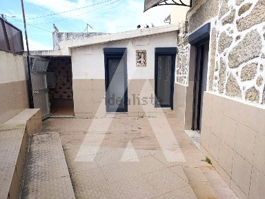 Espaço comercial à venda em Areosa