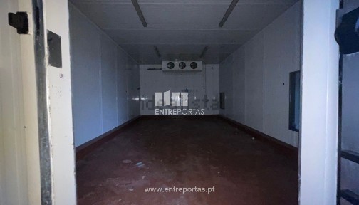 Espaço comercial à venda em Areosa