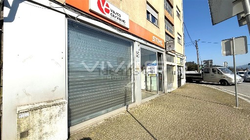 Arrendamento de espaço comercial em Vila Verde e Barbudo