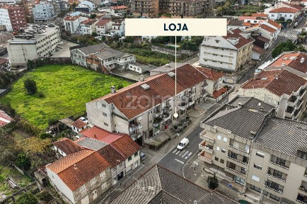 Negócio para trespasse na Rua dos Combatentes da Grande Guerra, 99