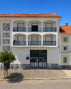 Apartamento T3 à venda na Avenida de São Francisco, 8 a