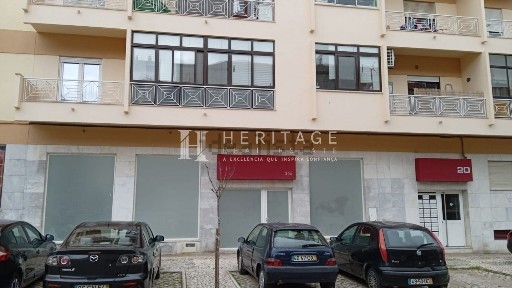 Espaço comercial à venda na Rua Capitão Tenente Oliveira e Carmo, 20