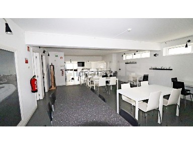 Espaço comercial à venda na Rua José Elias Garcia, 32