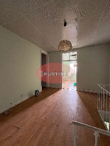 Apartamento T5 à venda na Rua Dom Frei Manuel do Cenaculo
